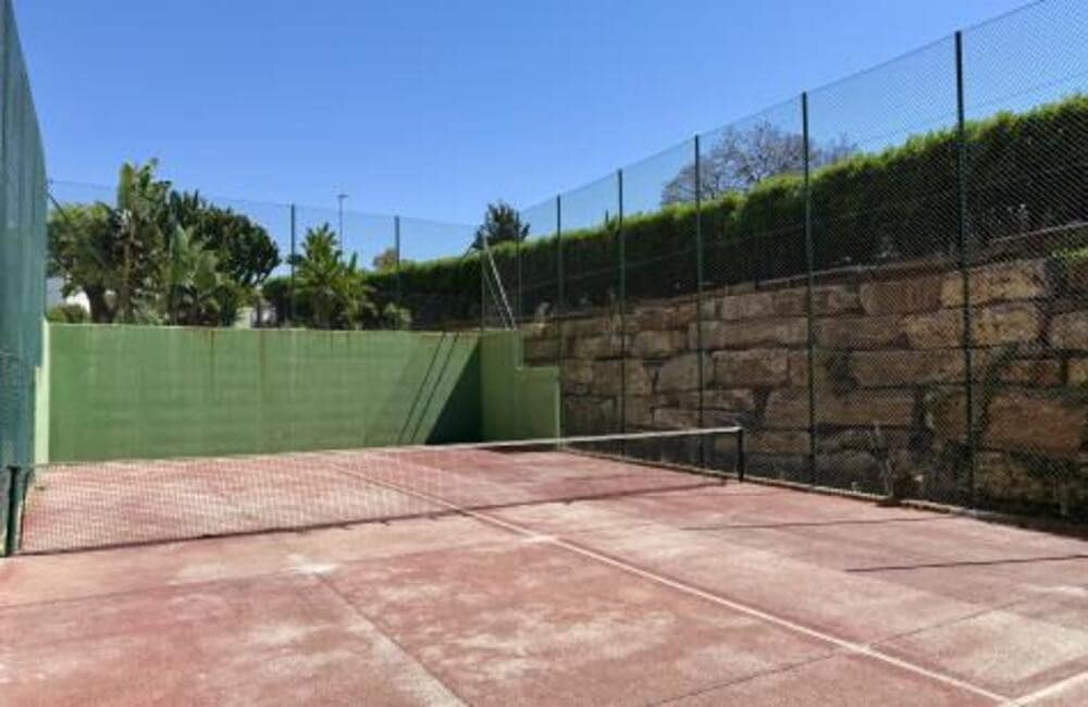 3 soveværelse Penthouse til salg i Guadalmina med swimmingpool garage - € 595.000 (Ref: 9877802)