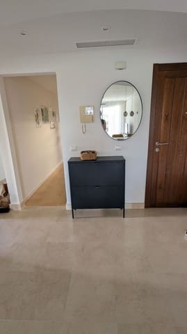 2 soverom Leilighet til leie i Santa María, Marbella med svømmebasseng garasje - € 1 750 (Ref: 9877807)