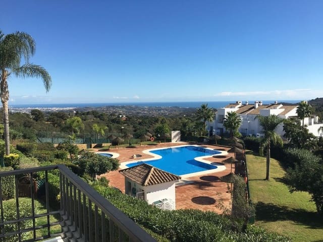 2 soverom Leilighet til leie i Santa María, Marbella med svømmebasseng garasje - € 1 750 (Ref: 9877807)