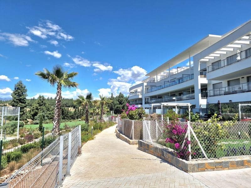 2 bedroom Apartment for rent in Mijas Costa with pool garage - € 2,500 (Ref: 9880512)