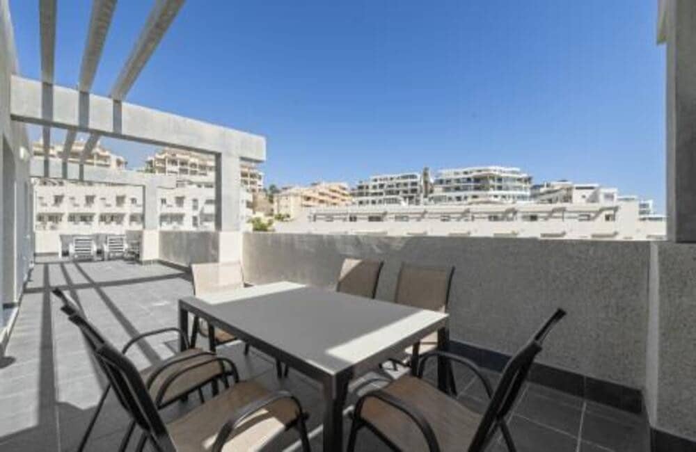 2 sypialnia Penthouse na sprzedaż w Riviera del Sol z basenem garażem - 375 000 € (Ref: 9880513)