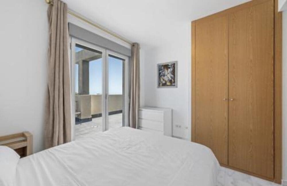 2 sypialnia Penthouse na sprzedaż w Riviera del Sol z basenem garażem - 375 000 € (Ref: 9880513)