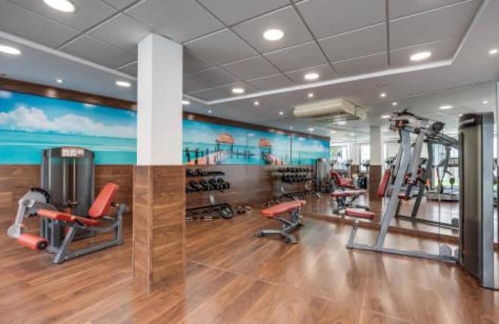 2 sypialnia Penthouse na sprzedaż w Riviera del Sol z basenem garażem - 375 000 € (Ref: 9880513)