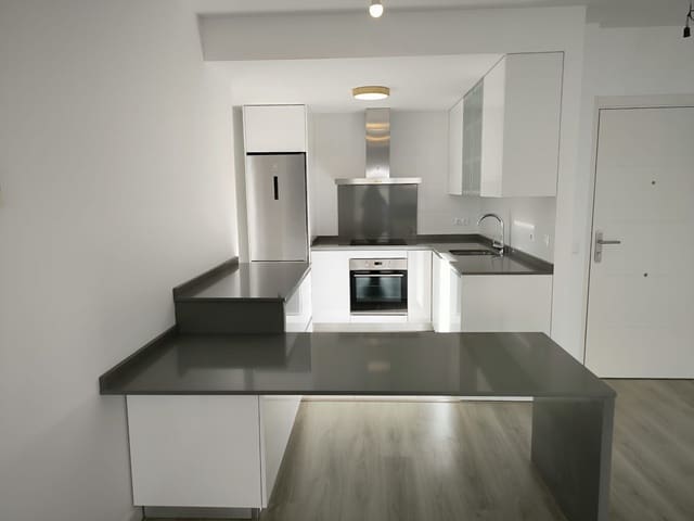 Penthouse de 2 chambres à louer à Rodeo Alto - Guadaiza - La Campana, Marbella avec piscine garage - 2 000 € (Ref: 9880514)