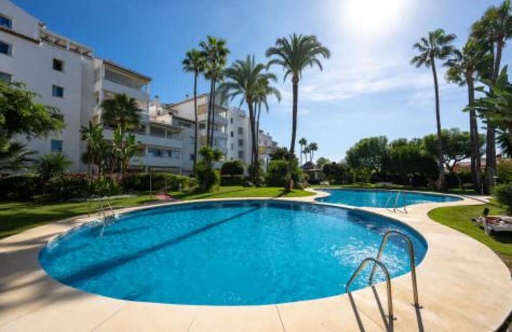 2 sovrum Lägenhet till salu i Atalaya-Isdabe med pool garage - 379 000 € (Ref: 9880515)