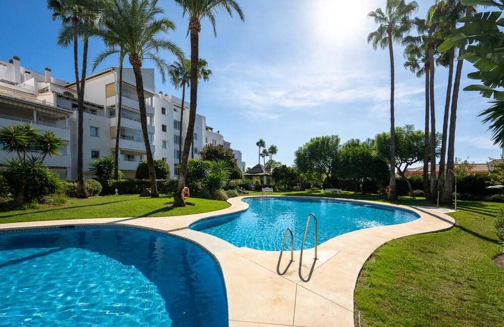 2 sovrum Lägenhet till salu i Atalaya-Isdabe med pool garage - 379 000 € (Ref: 9880515)