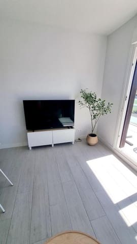 1 makuuhuone Kattohuoneisto vuokrattavana paikassa Centro, Estepona mukana uima-altaan 
autotalli - 1 750 € (Ref: 9883924)
