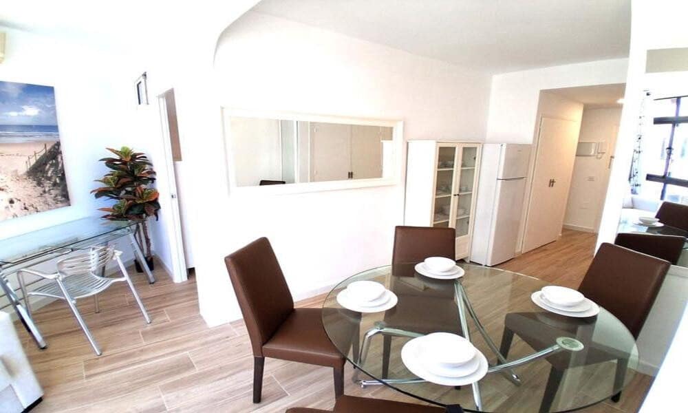 1 bedroom Apartment for rent in Marbella - € 1,650 (Ref: 9883925)
