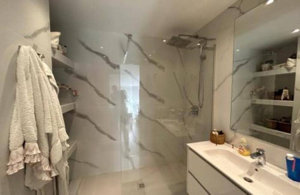 3 quarto Penthouse para venda em Golden Mile com piscina garagem - 675 000 € (Ref: 9883931)