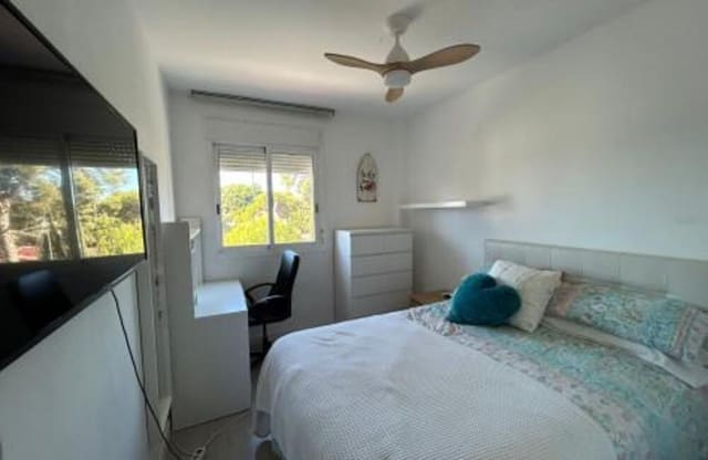 3 quarto Penthouse para venda em Lomas De Marbella, Marbella com piscina garagem - 675 000 € (Ref: 9883931)