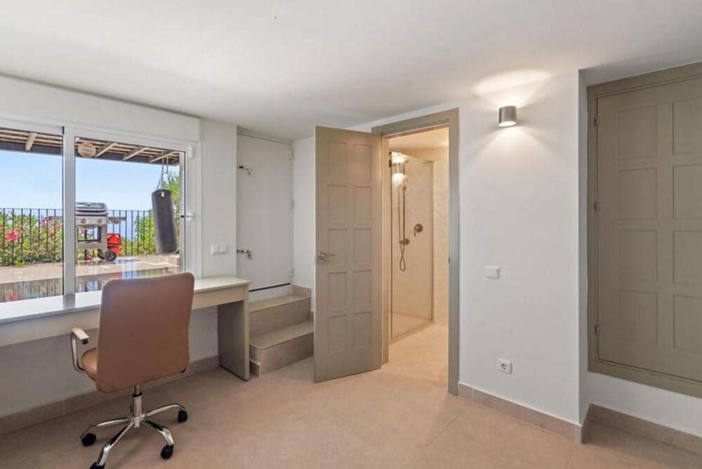2 slaapkamer Appartement te koop in Marbella met zwembad garage - € 550.000 (Ref: 9883932)