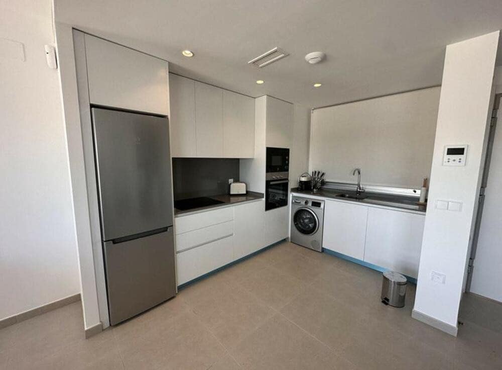 3 camera da letto Appartamento da affittare in Cancelada con piscina garage - 2.300 € (Rif: 9883936)