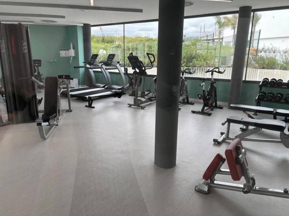 3 camera da letto Appartamento da affittare in Cancelada con piscina garage - 2.300 € (Rif: 9883936)