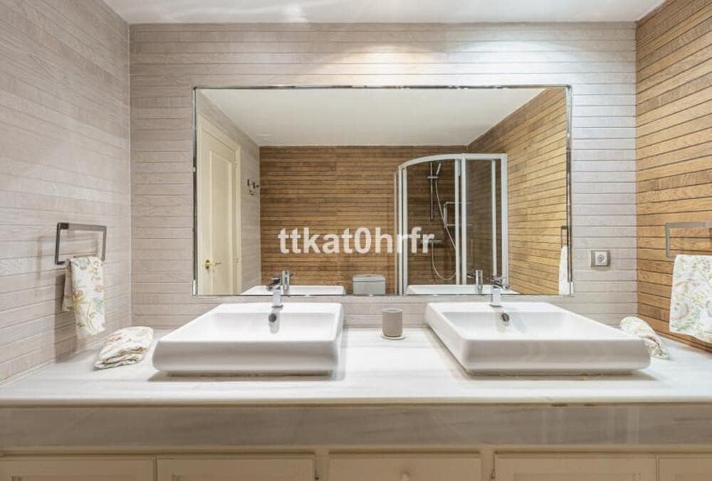 2 makuuhuone Huoneisto lomavuokrausta paikassa Marbella mukana uima-altaan 
autotalli - 2 450 € (Ref: 9889665)