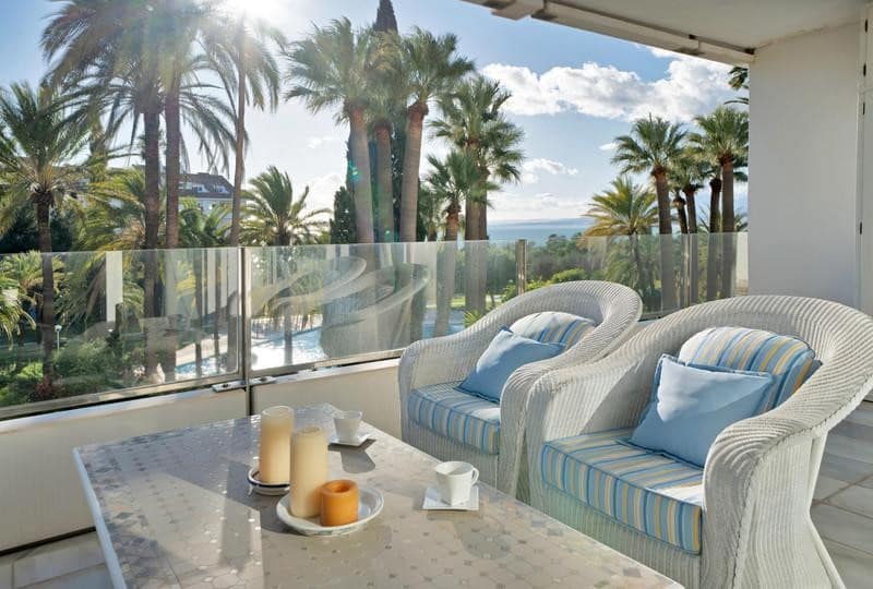 2 Zimmer Apartment zu vermieten in Marbella mit Pool Garage - 2.400 € (Ref: 9889666)