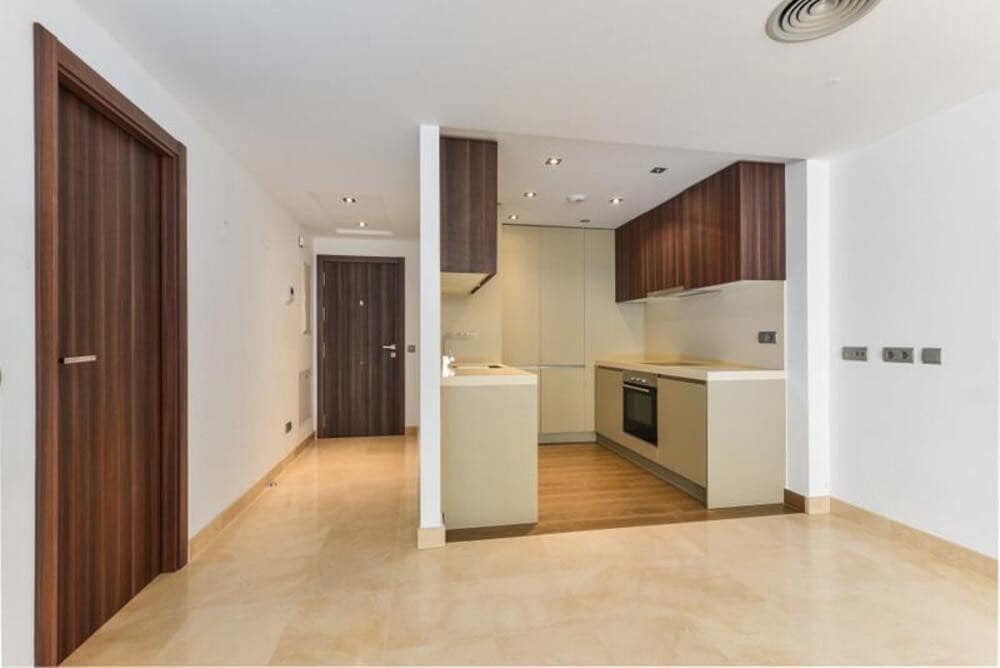 1 bedroom Apartment for rent in San Pedro de Alcantara with pool garage - € 1,580 (Ref: 9891522)