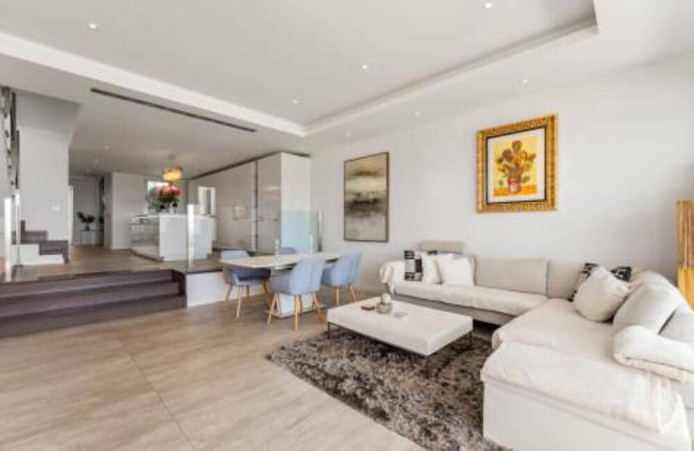 3 slaapkamer Huis voor vakantieverhuur in Marbella met zwembad garage - € 8.000 (Ref: 9891524)
