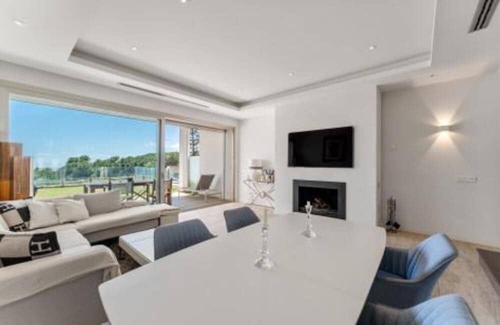 3 slaapkamer Huis voor vakantieverhuur in Marbella met zwembad garage - € 8.000 (Ref: 9891524)