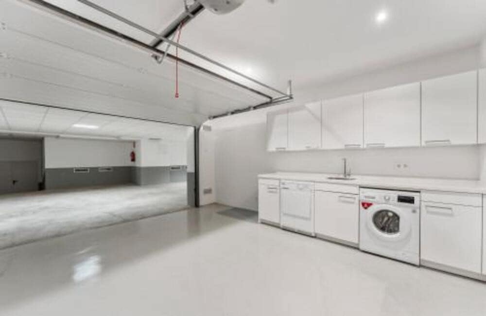 3 slaapkamer Huis voor vakantieverhuur in Marbella met zwembad garage - € 8.000 (Ref: 9891524)