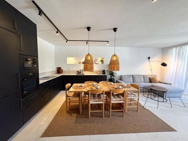 3 sypialnia Apartament do wynajęcia w La Quinta, Benahavís - 5 000 € (Ref: 9891525)