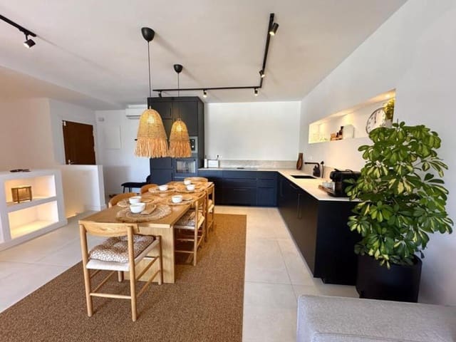 3 sypialnia Apartament do wynajęcia w La Quinta, Benahavís - 5 000 € (Ref: 9891525)