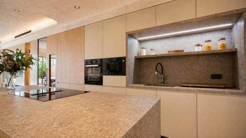 3 sypialnia Dom do wynajęcia w Marbella z basenem garażem - 16 000 € (Ref: 9893621)