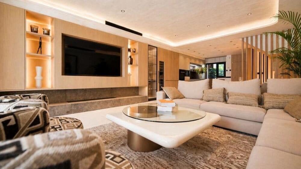 3 sypialnia Dom do wynajęcia w Marbella z basenem garażem - 16 000 € (Ref: 9893621)