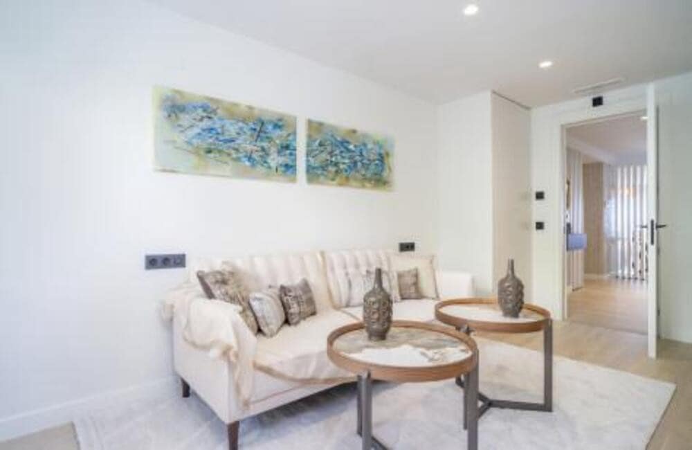 4 slaapkamer Penthouse te koop in Marbella met zwembad garage - € 2.495.000 (Ref: 9893622)