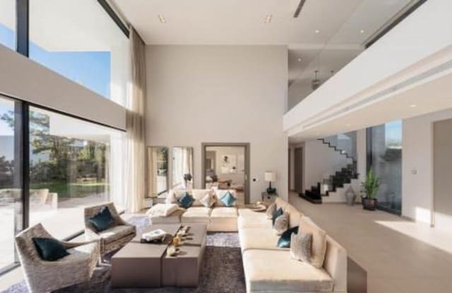 5 soverom Villa til salgs i El Madroñal, Benahavís med svømmebasseng garasje - € 5 990 000 (Ref: 9893623)