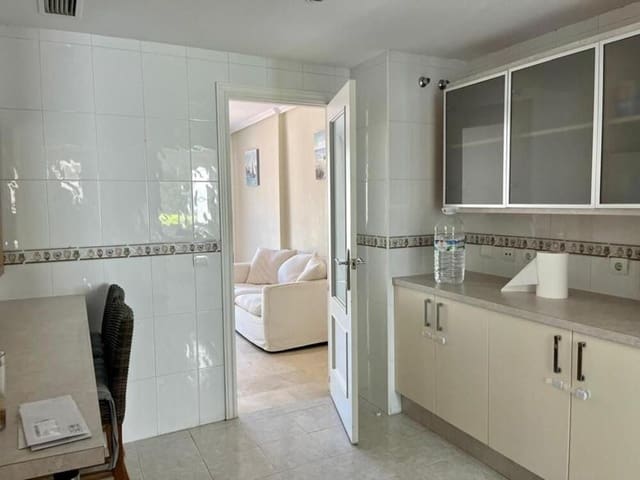 5 Zimmer Haus zu verkaufen in Bel-Air, Estepona mit Pool Garage - 570.000 € (Ref: 9893625)