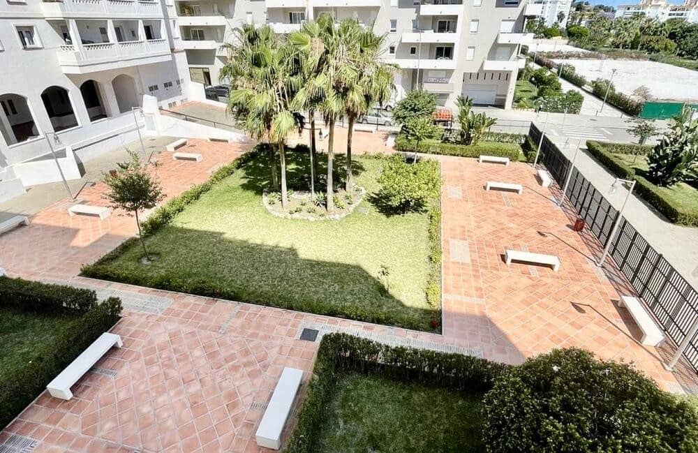 3 soverom Leilighet til salgs i Marbella med svømmebasseng garasje - € 420 000 (Ref: 9893626)