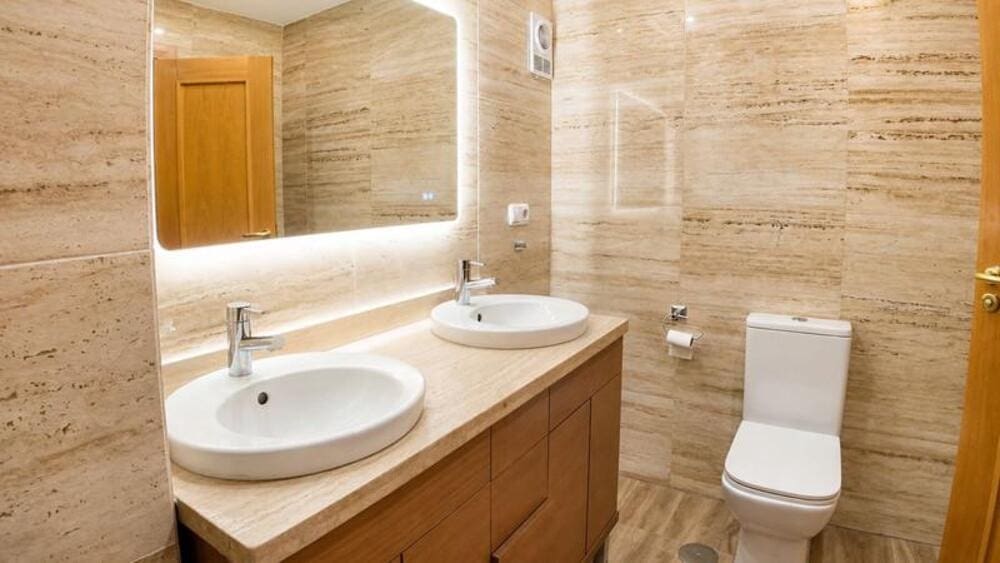 3 quarto Apartamento para arrendar em Guadalmansa com piscina garagem - 3 500 € (Ref: 9893628)