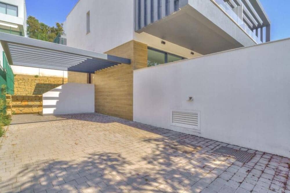 3 bedroom Semi-detached Villa for sale in Saladillo-Benamara with pool garage - € 769,000 (Ref: 9895681)