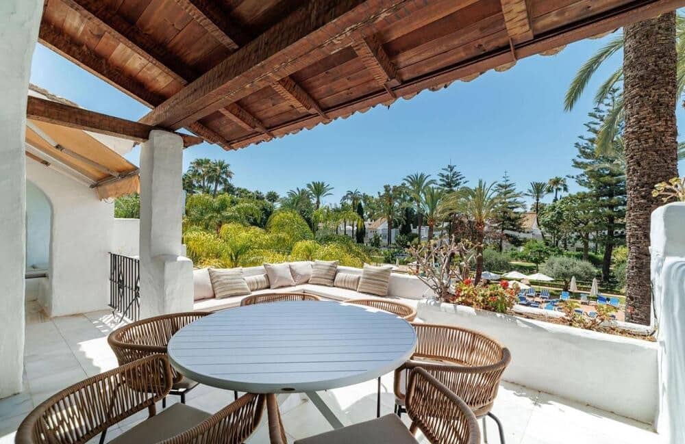 2 makuuhuone Huoneisto vuokrattavana paikassa Marbella mukana uima-altaan 
autotalli - 5 000 € (Ref: 9895682)