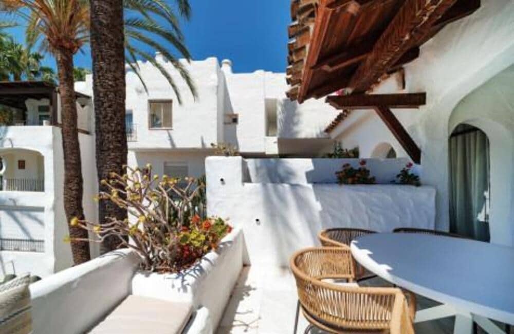 2 makuuhuone Huoneisto vuokrattavana paikassa Marbella mukana uima-altaan 
autotalli - 5 000 € (Ref: 9895682)