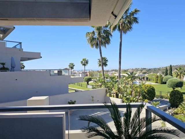 3 soverom Leilighet til leie i Los Arqueros - Puerto del Almendro, Benahavís med svømmebasseng garasje - € 4 000 (Ref: 9895684)
