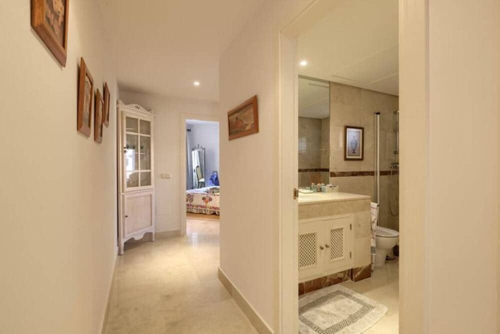 3 camera da letto Appartamento da affittare in San Pedro de Alcantara con piscina garage - 3.300 € (Rif: 9895686)