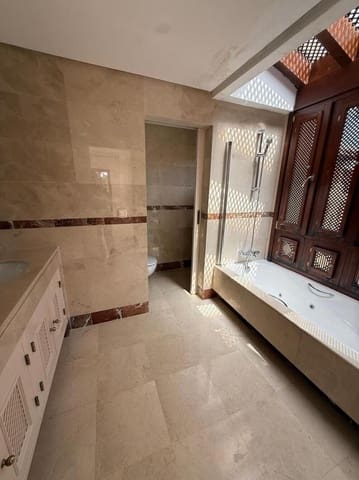 3 bedroom Apartment for rent in Nueva Alcántara, Marbella with pool garage - € 3,300 (Ref: 9895686)