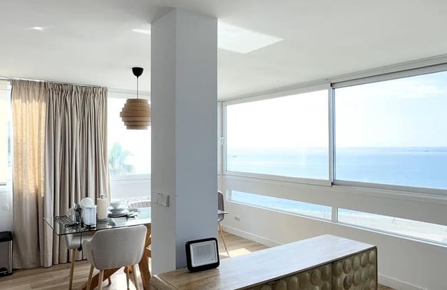 2 sovrum Lägenhet att hyra i Playa Bajadilla - Puertos, Marbella - 3 000 € (Ref: 9895687)