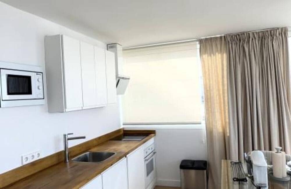 2 sovrum Lägenhet att hyra i Marbella - 3 000 € (Ref: 9895687)