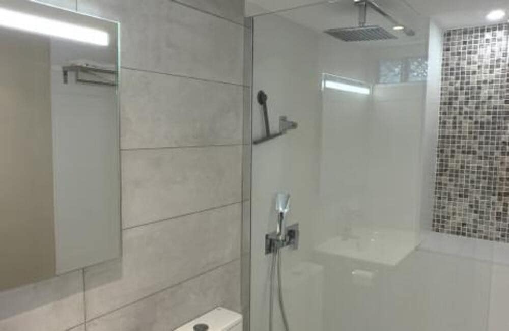 2 sovrum Lägenhet att hyra i Marbella - 3 000 € (Ref: 9895687)