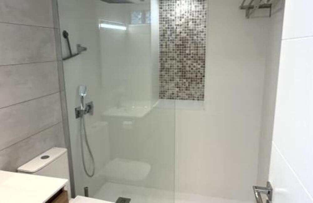 2 sovrum Lägenhet att hyra i Marbella - 3 000 € (Ref: 9895687)