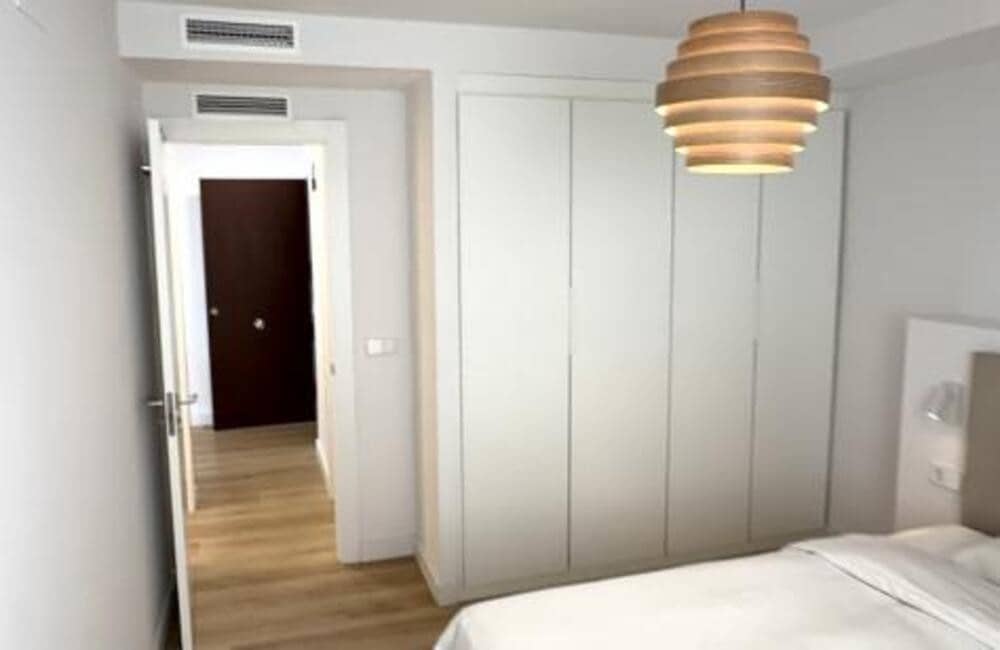 2 sovrum Lägenhet att hyra i Marbella - 3 000 € (Ref: 9895687)