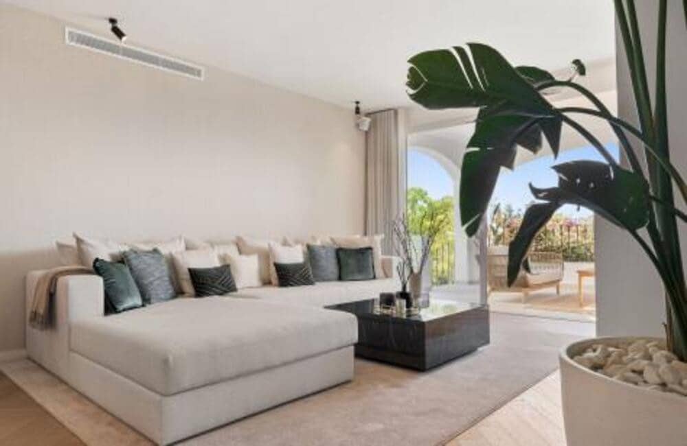 4 slaapkamer Huis te koop in Marbella met zwembad garage - € 1.695.000 (Ref: 9895689)