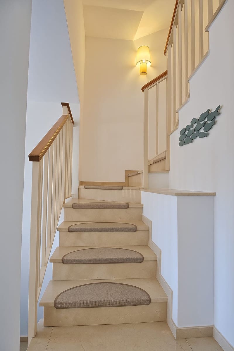 3 bedroom Townhouse for rent in Cancelada with pool garage - € 3,000 (Ref: 9895690)