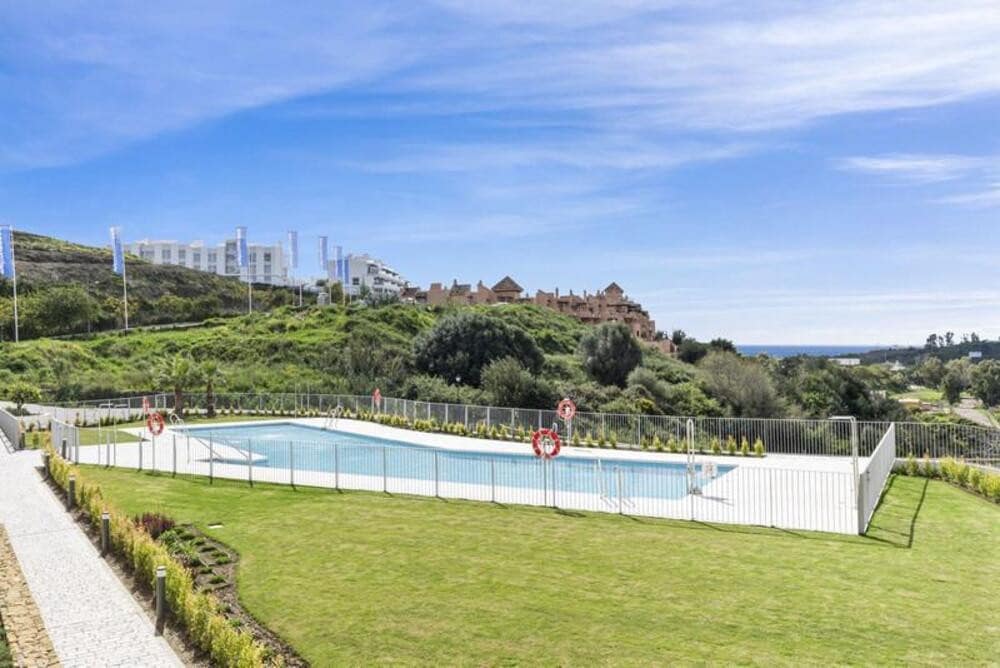 2 bedroom Apartment for rent in Cancelada with pool garage - € 2,450 (Ref: 9895691)