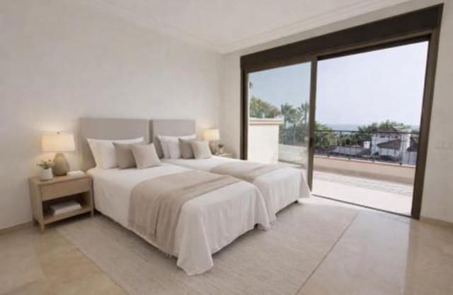 3 camera da letto Attico da affittare in Río Real, Marbella con piscina garage - 7.500 € (Rif: 9898625)
