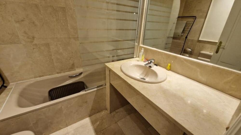 2 quarto Apartamento para venda em El Paraiso com piscina - 360 000 € (Ref: 9898627)