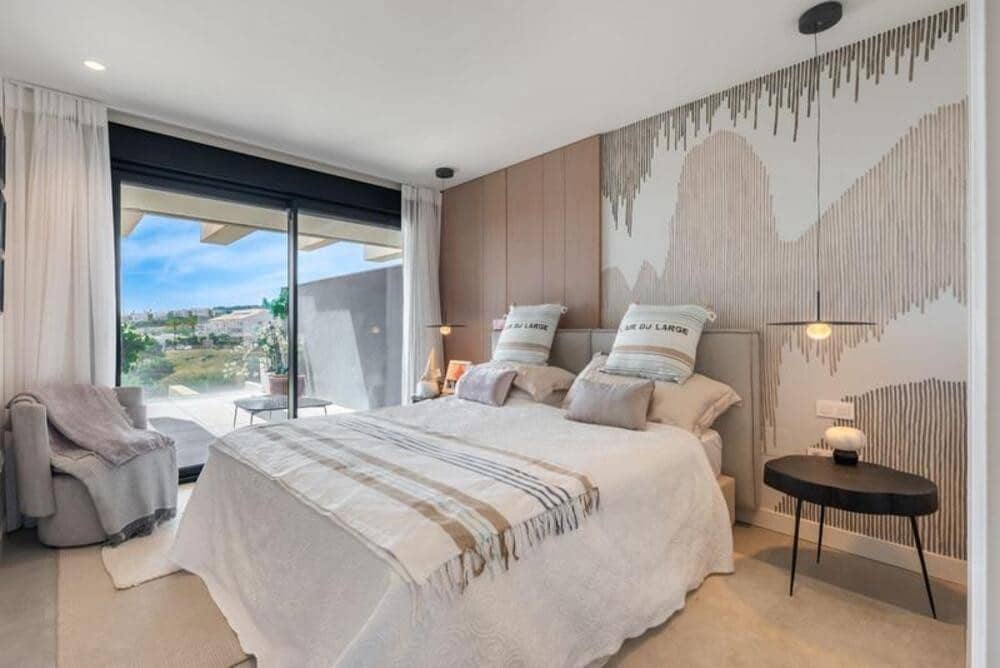3 chambre Penthouse à vendre à New Golden Mile avec piscine garage - 749 000 € (Ref: 9898629)