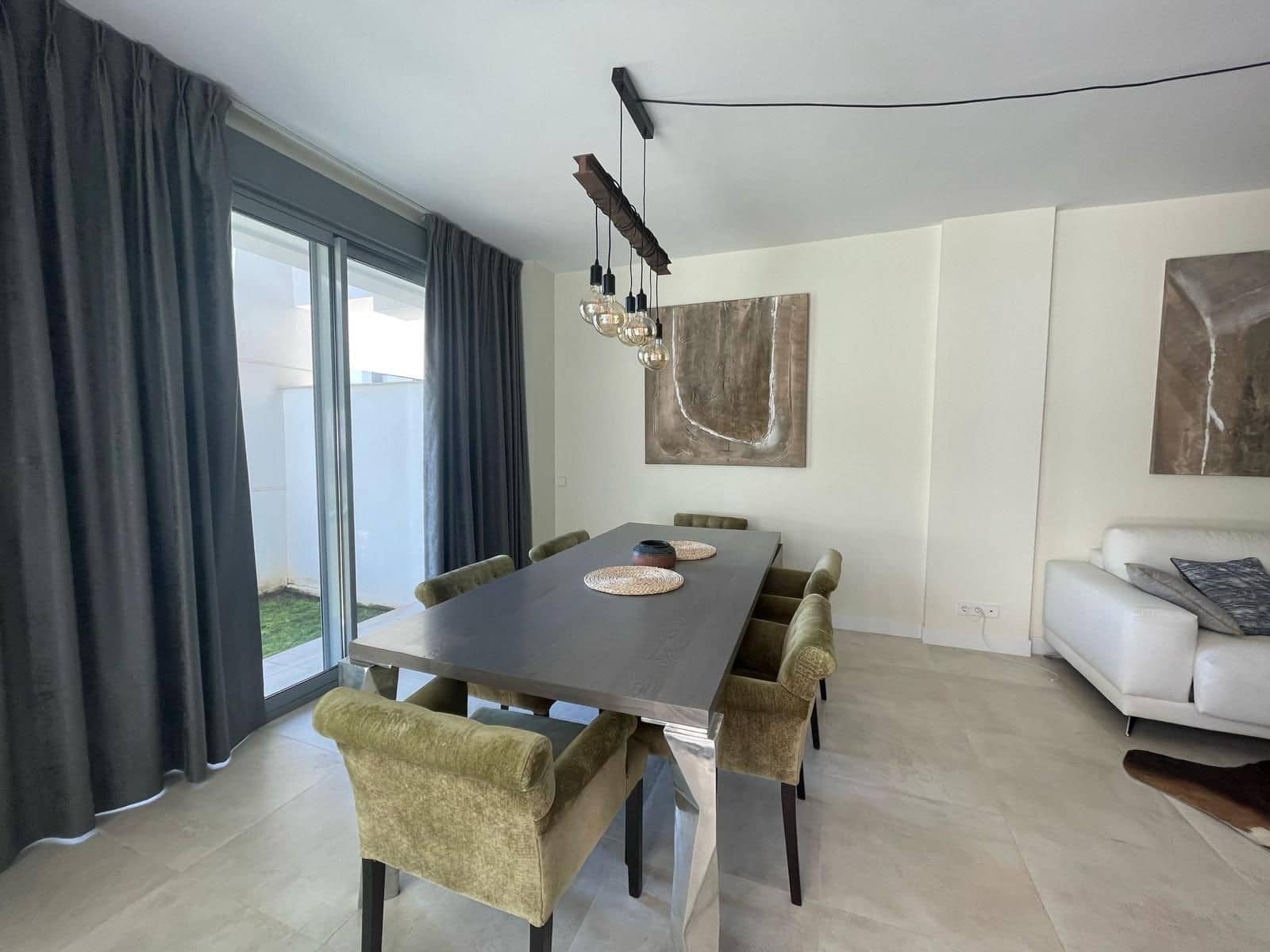 2 camera da letto Appartamento da affittare in Estepona con piscina garage - 1.800 € (Rif: 9902708)